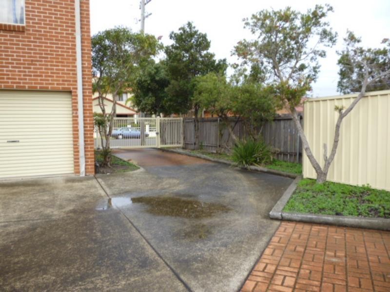 4/24-26 Daisy St, Fairy Meadow NSW 2519