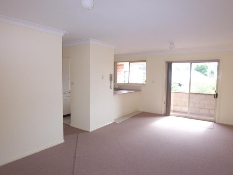 4/24-26 Daisy St, Fairy Meadow NSW 2519