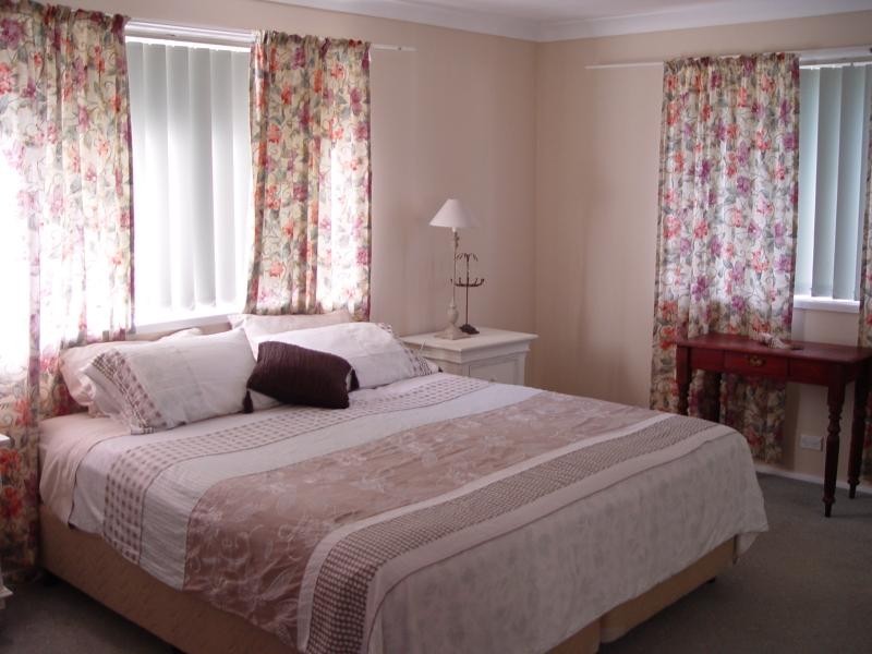 2/10 Owen Park Rd, Bellambi NSW 2518