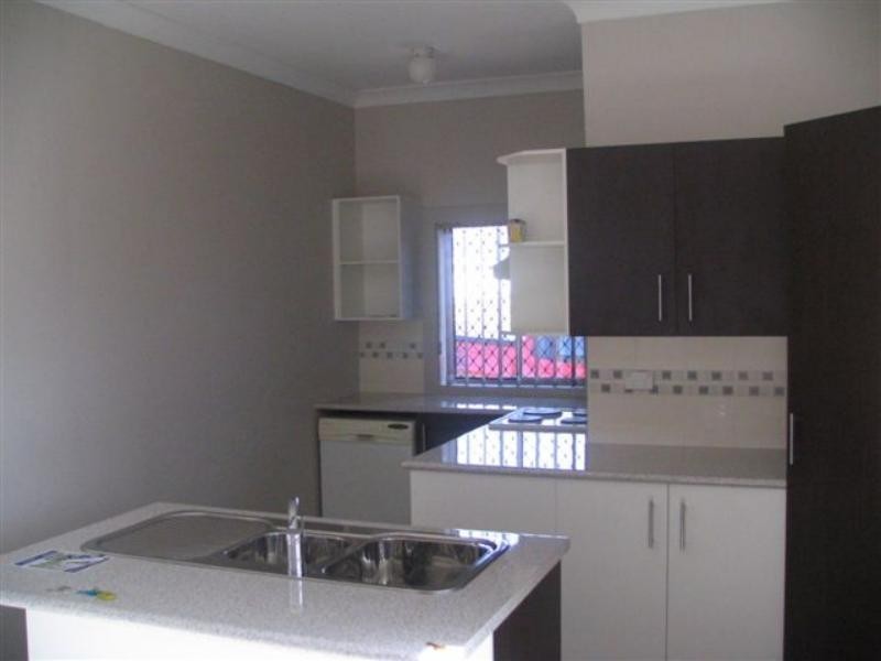 217 Flagstaff  Rd, Lake Heights NSW 2502