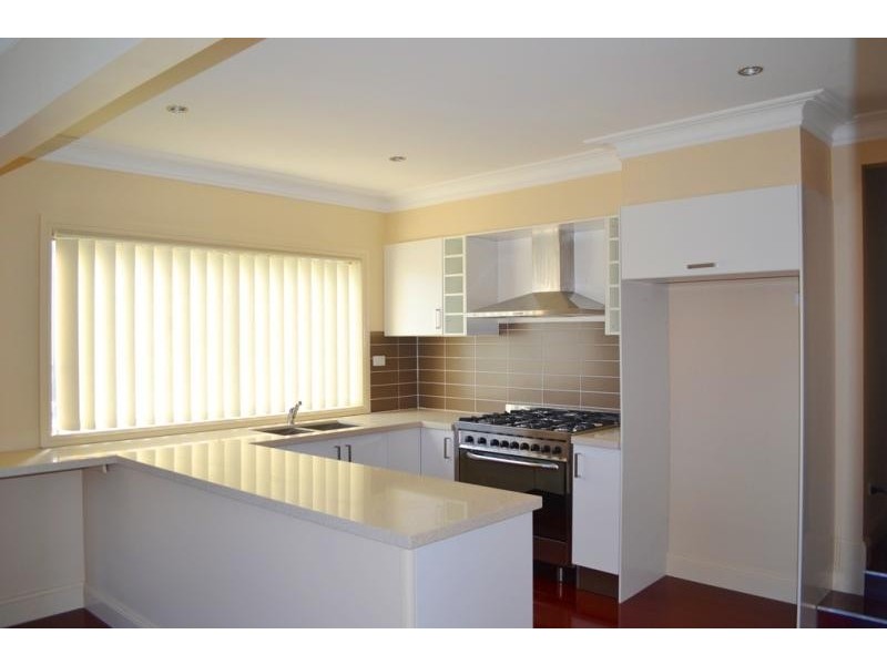 35  Forster  St, Port Kembla NSW 2505