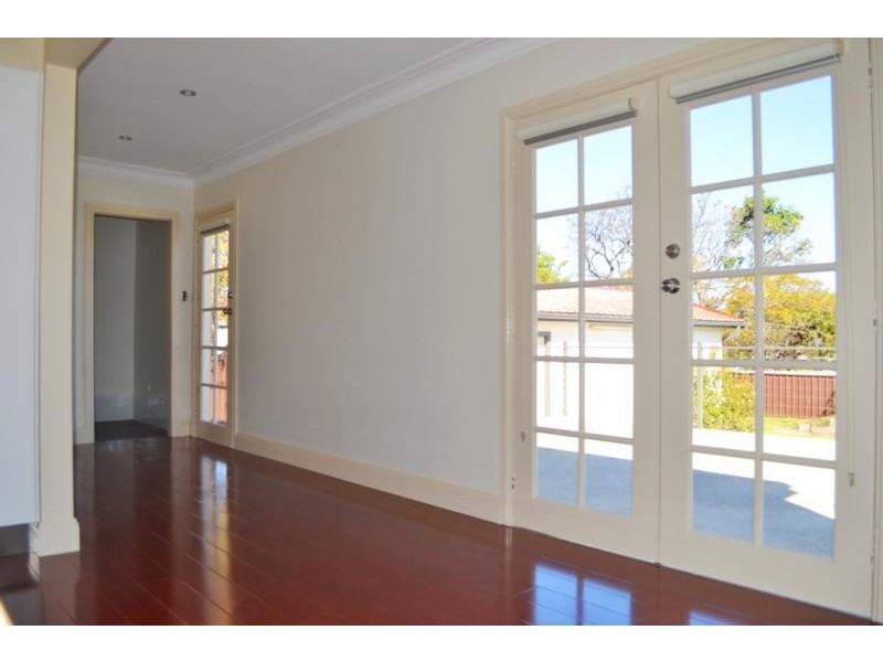 35  Forster  St, Port Kembla NSW 2505