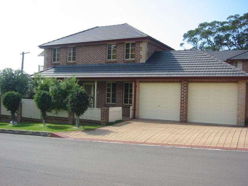 1/17 Gwyther Ave, Bulli NSW 2516