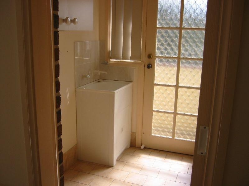 1/17 Gwyther Ave, Bulli NSW 2516