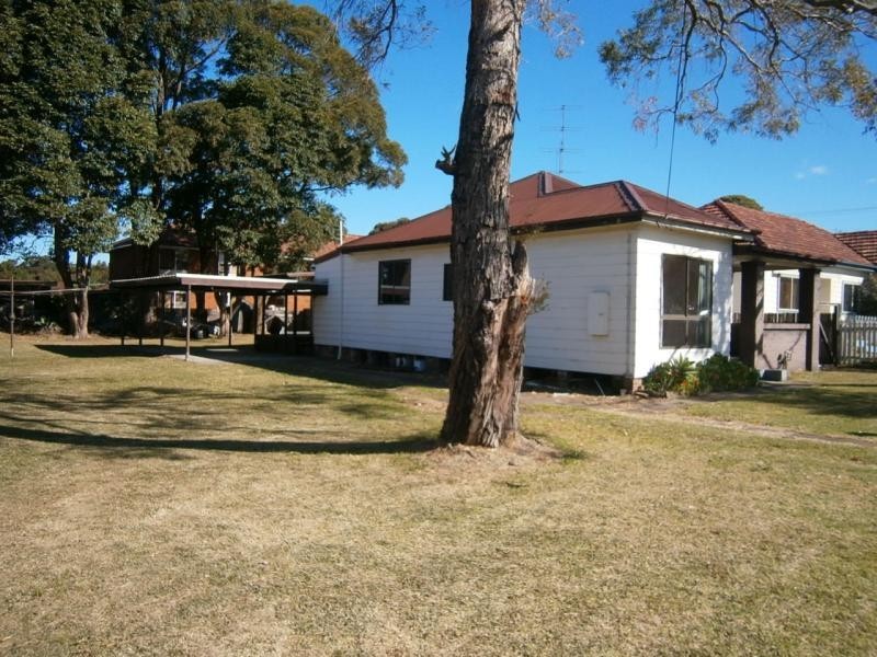 5 Moore St, Gwynneville NSW 2500
