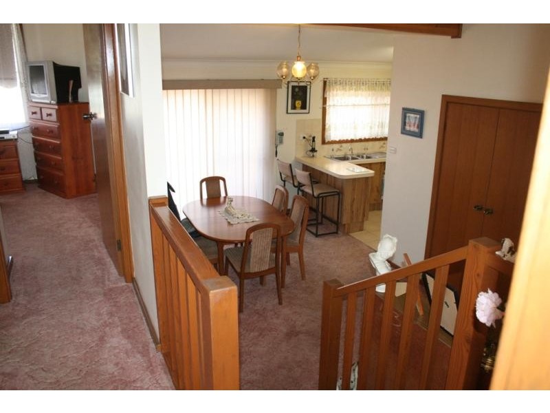 4/16 Popes Rd, Woonona NSW 2517