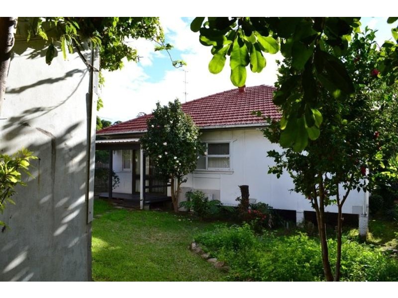 45 Mount Ousley Rd, Mount Ousley NSW 2519