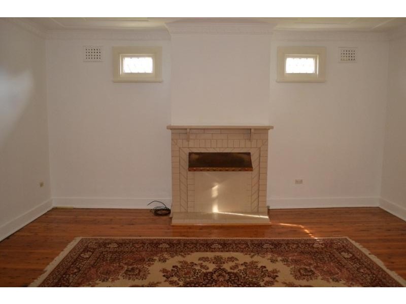 45 Mount Ousley Rd, Mount Ousley NSW 2519