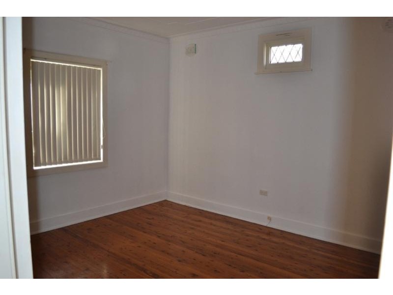 45 Mount Ousley Rd, Mount Ousley NSW 2519