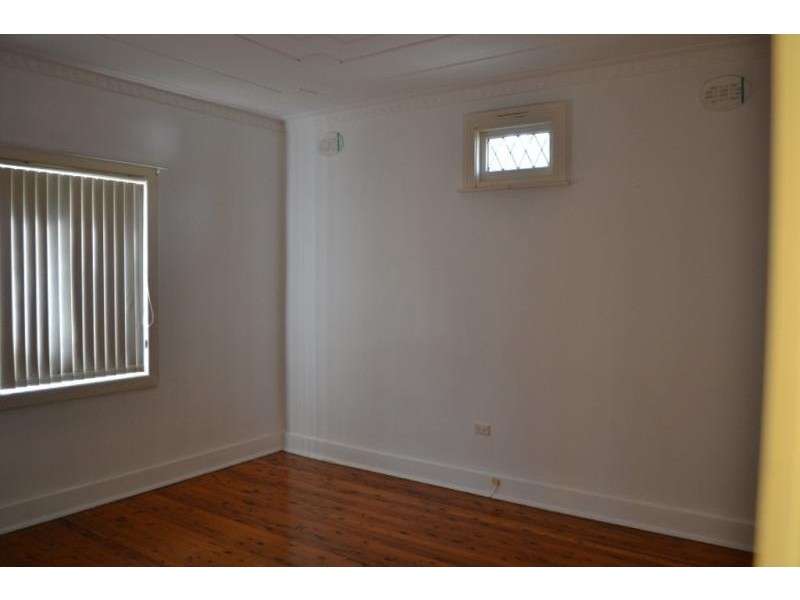 45 Mount Ousley Rd, Mount Ousley NSW 2519