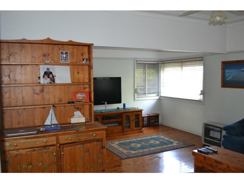59 Franklin Ave, Woonona NSW 2517