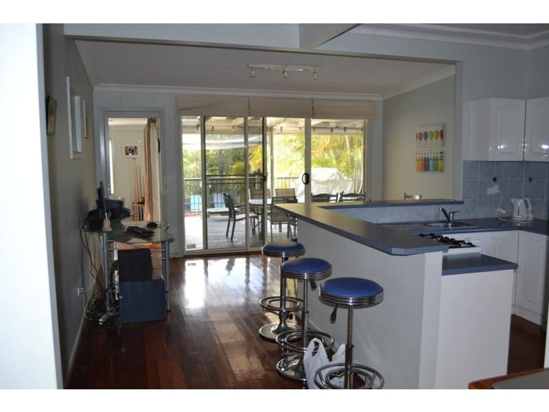 59 Franklin Ave, Woonona NSW 2517
