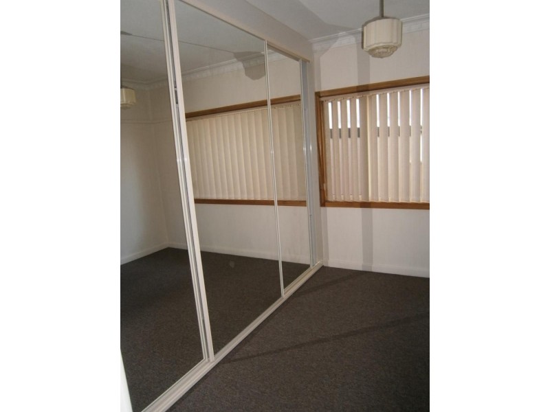 2a Hurt St, West Wollongong NSW 2500