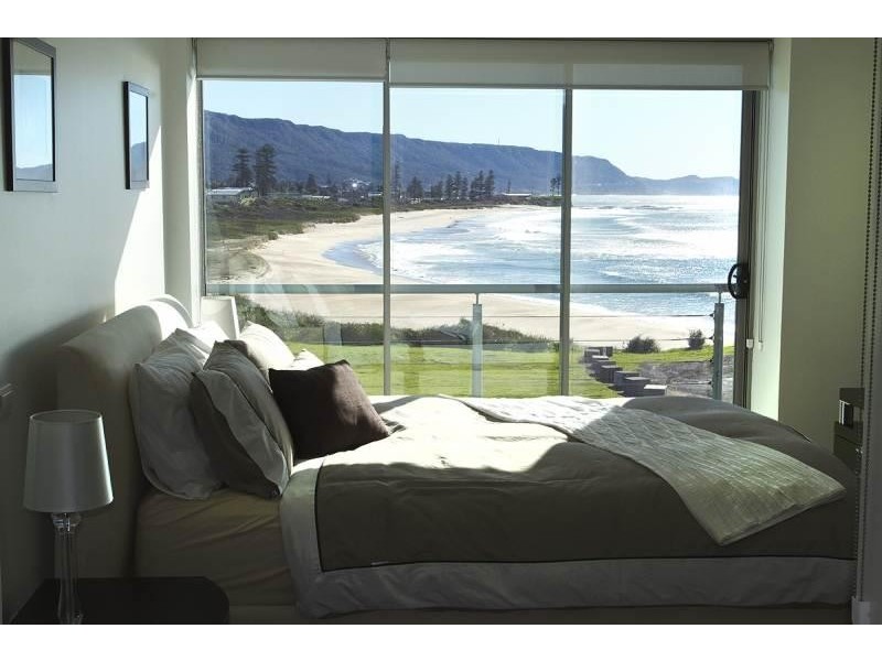 1/2 Kurraba Rd, Woonona NSW 2517