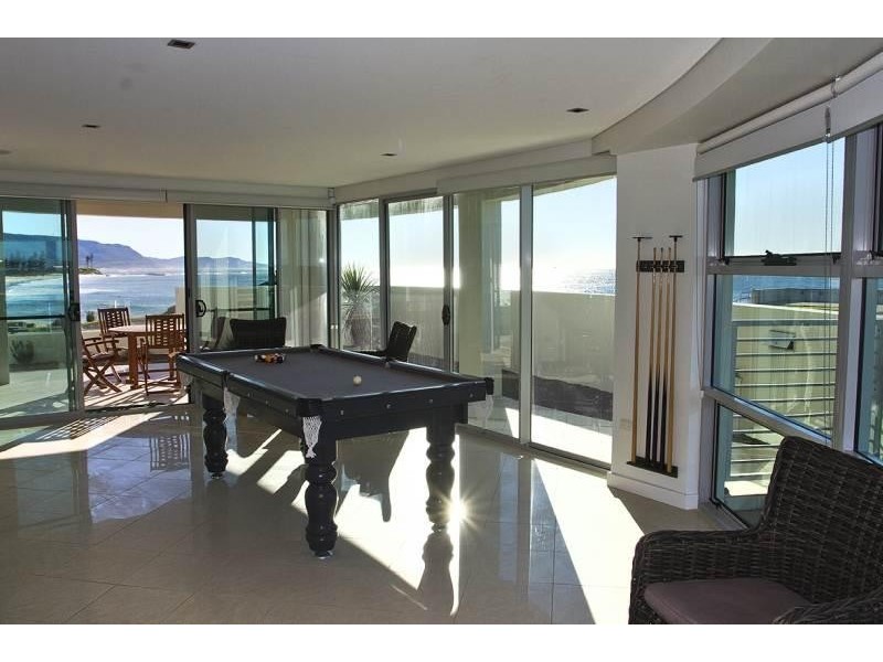 1/2 Kurraba Rd, Woonona NSW 2517