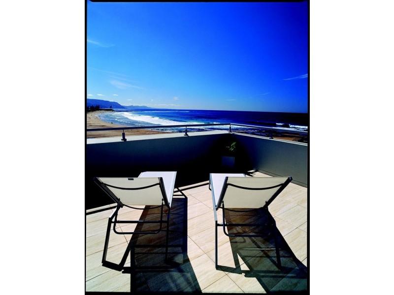 1/2 Kurraba Rd, Woonona NSW 2517