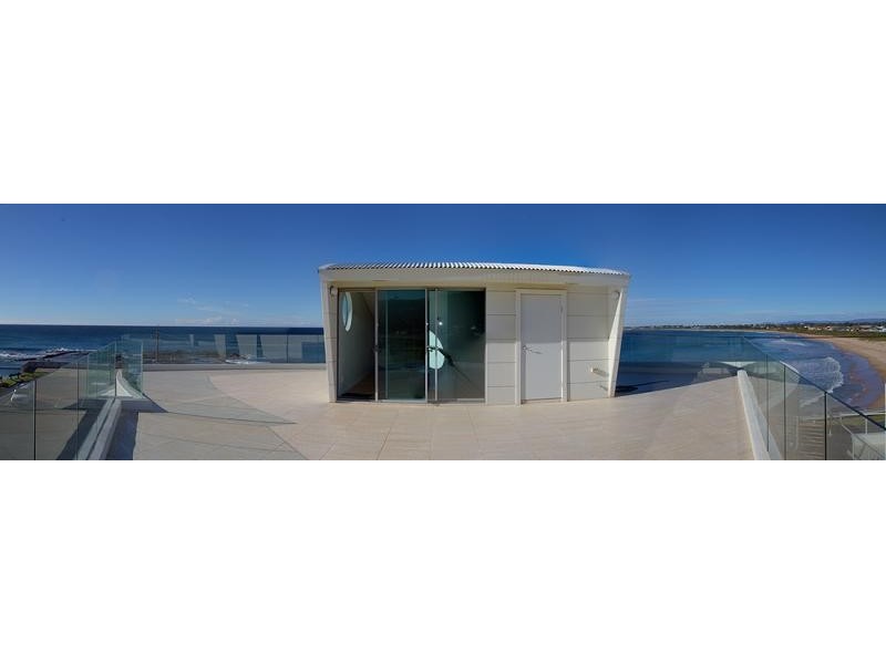 1/2 Kurraba Rd, Woonona NSW 2517