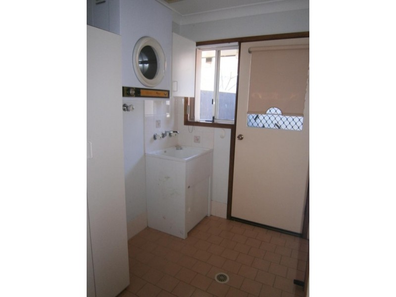 1/3 Florence St, Fairy Meadow NSW 2519