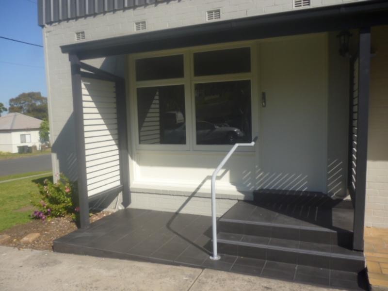 1/12 Jutland  Ave, Coniston NSW 2500
