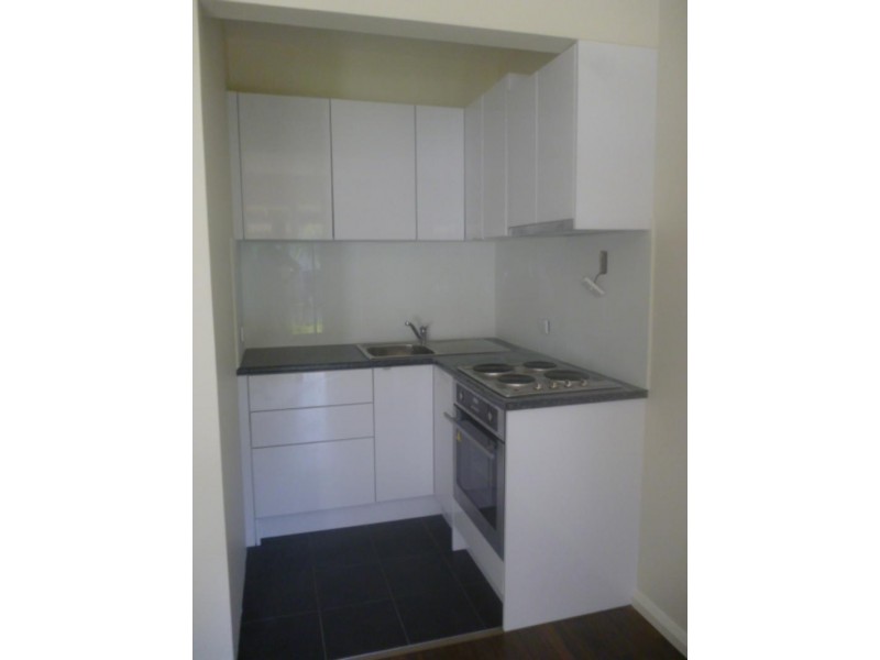1/12 Jutland  Ave, Coniston NSW 2500