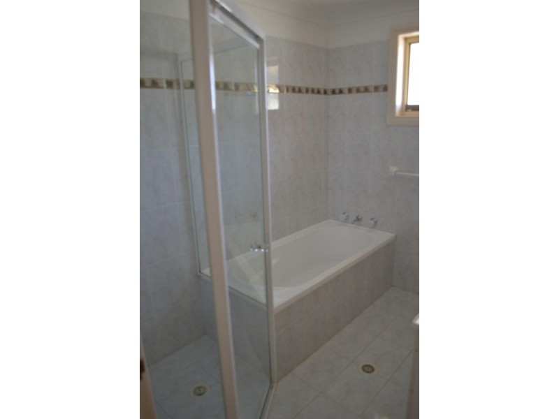 3/33 Farrell St, Balgownie NSW 2519