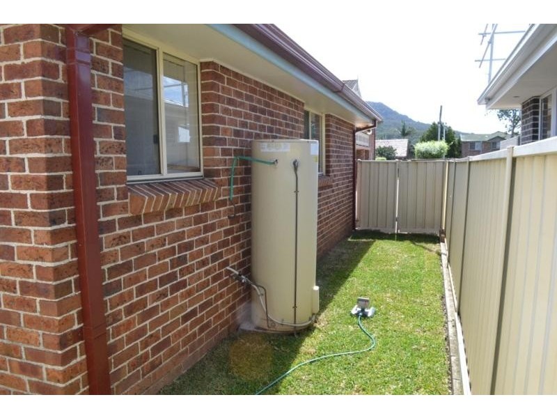 3/33 Farrell St, Balgownie NSW 2519