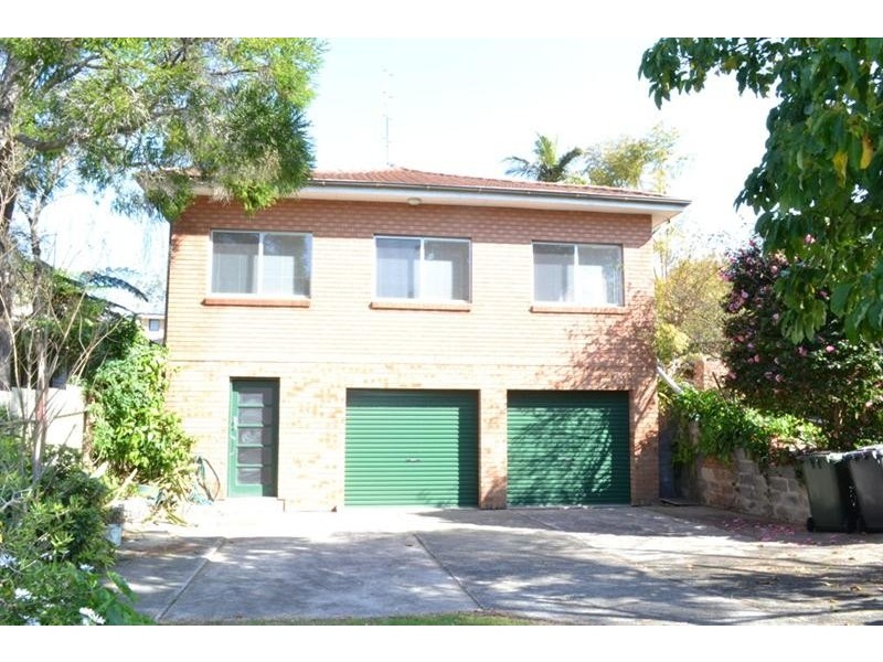 23 Gray St, Woonona NSW 2517