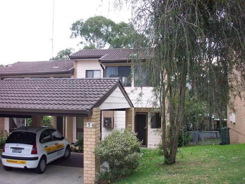 5/394 Princes Hwy, Dapto NSW 2530