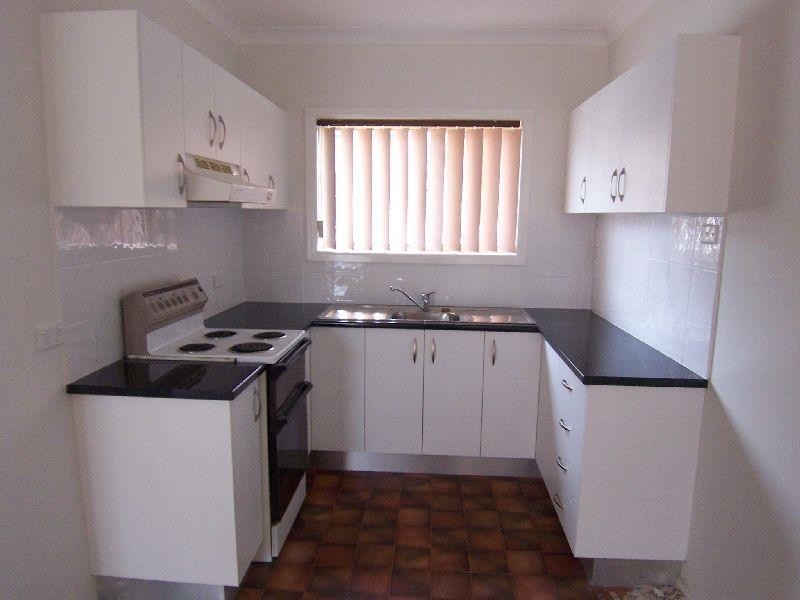 2/63 Lake Pde, East Corrimal NSW 2518