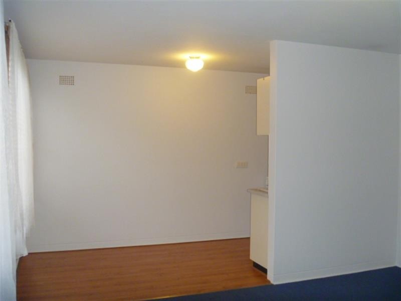 4/13 Sperry St, Wollongong NSW 2500