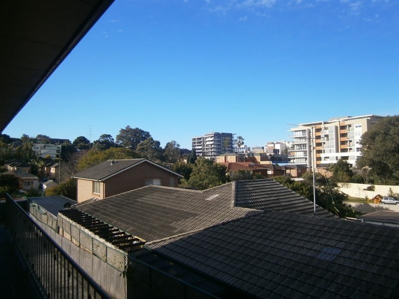 4/20 Rowland  Ave, Wollongong NSW 2500