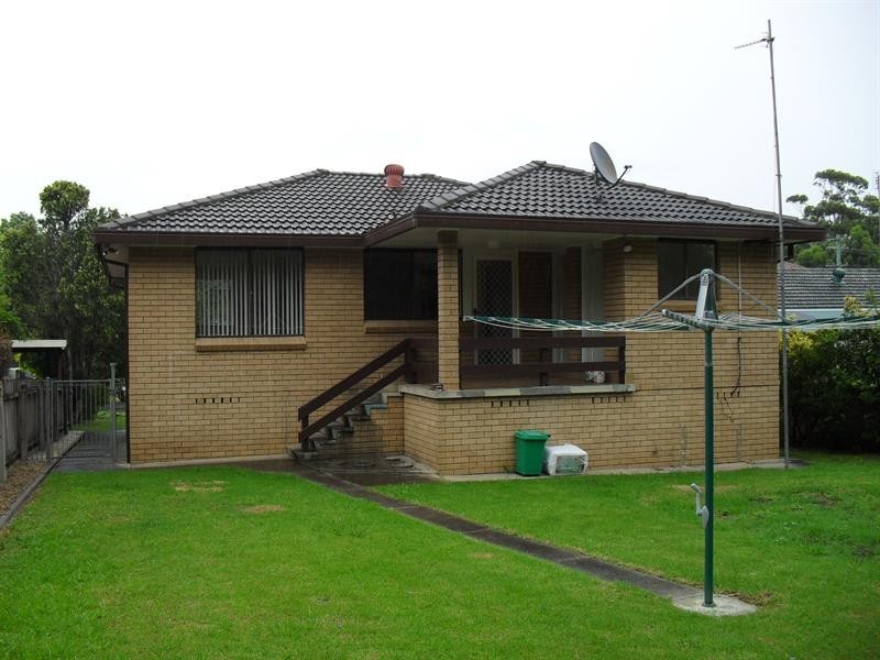 26 Thames St, West Wollongong NSW 2500