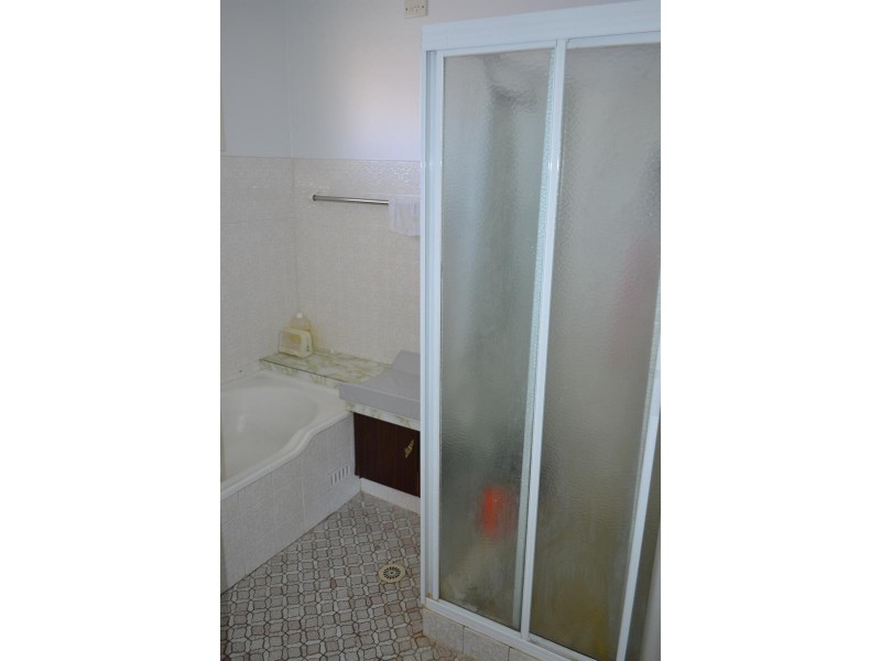 26 Thames St, West Wollongong NSW 2500