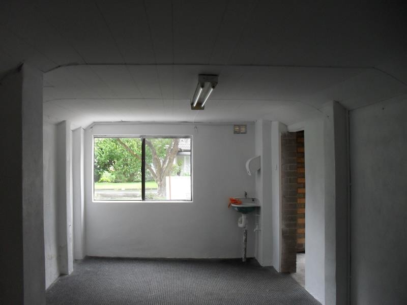 26 Thames St, West Wollongong NSW 2500