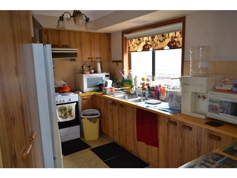 2/2a Myuna  Way, Mangerton NSW 2500