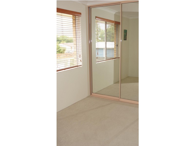 4/48a Alfred St, Woonona NSW 2517