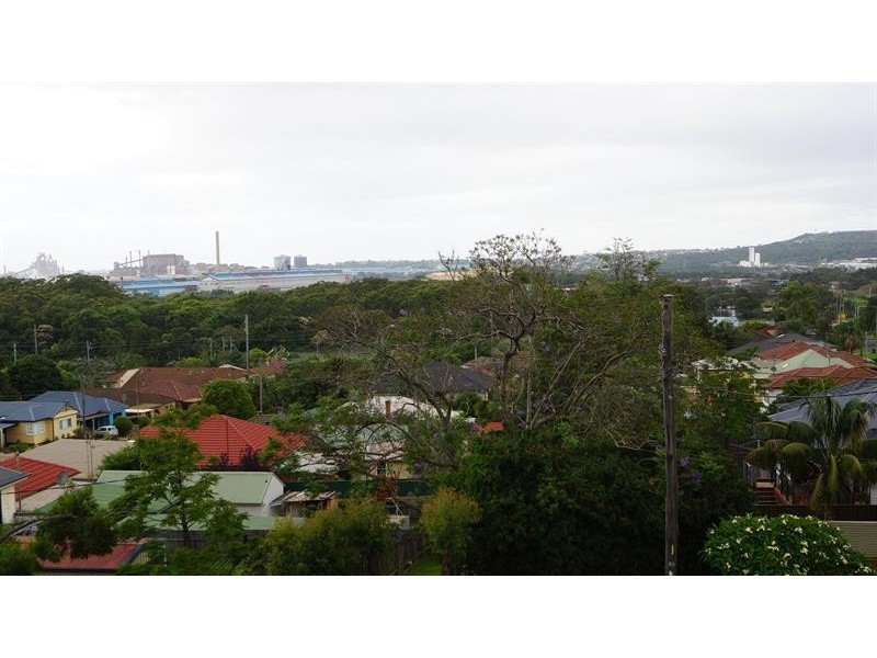 92 Ocean St, Mount Saint Thomas NSW 2500
