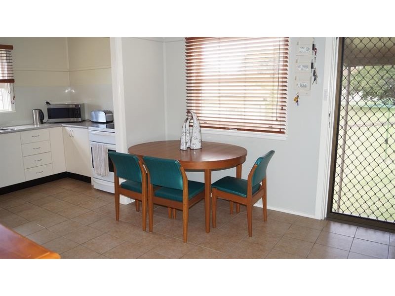 7 Weekes St, Balgownie NSW 2519
