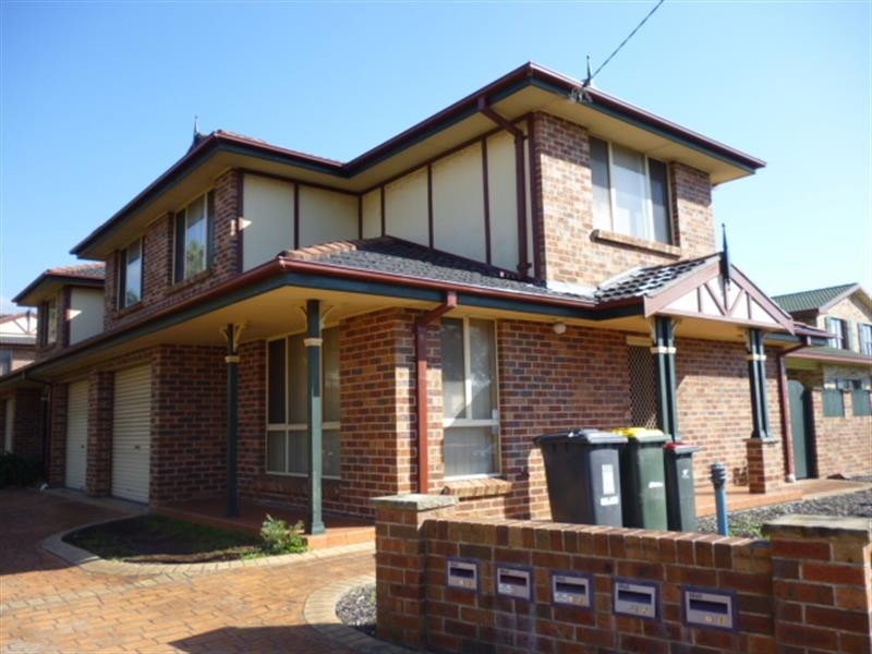 1/8 Cowper St, Fairy Meadow NSW 2519