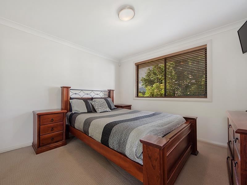 15a Albert St, Unanderra NSW 2526