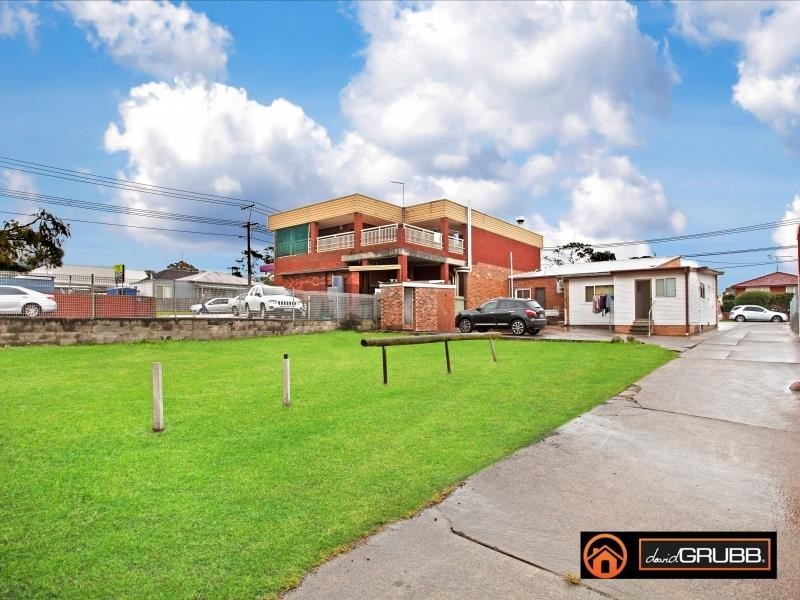 21 Murray Rd, Corrimal NSW 2518