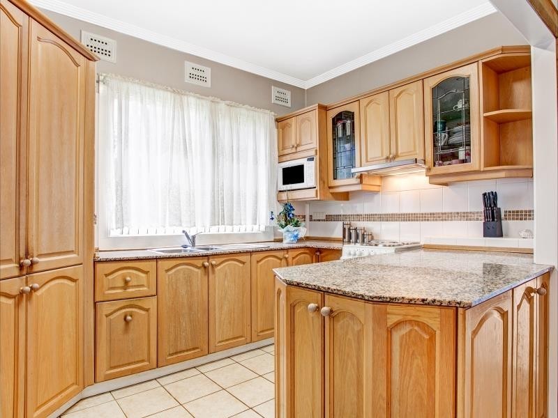 29 Dick St, Corrimal NSW 2518