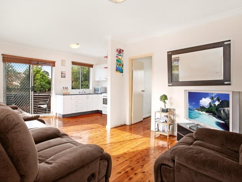 1/83 Balgownie Rd, Balgownie NSW 2519