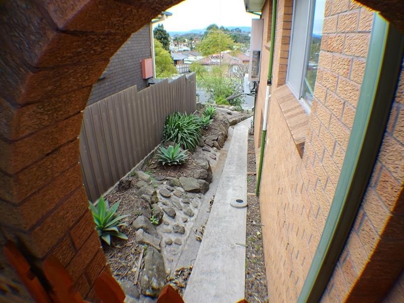 66 Emerson Rd, Dapto NSW 2530