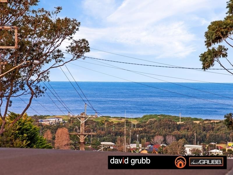 71 Heaslip St, Coniston NSW 2500