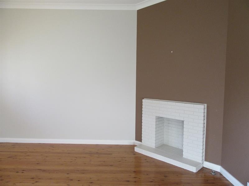 9 Hillcrest St, Wollongong NSW 2500