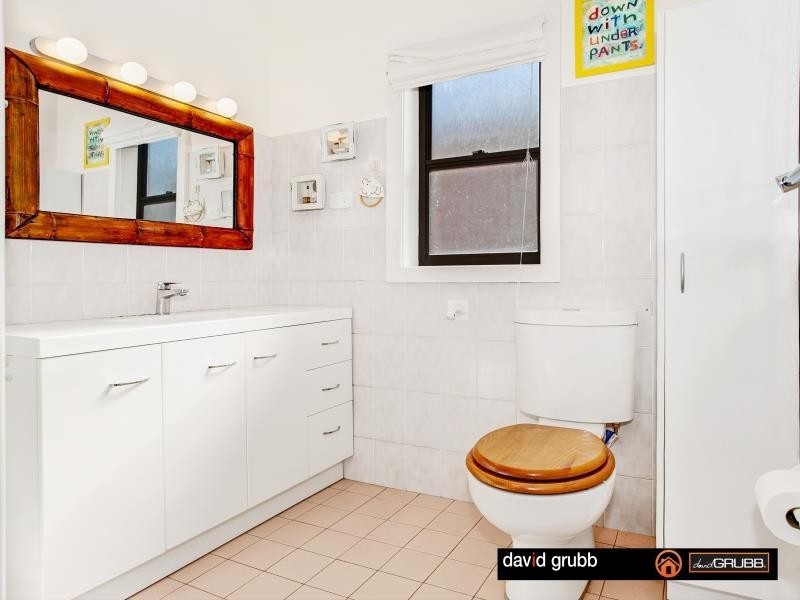 38 Angel St, Corrimal NSW 2518