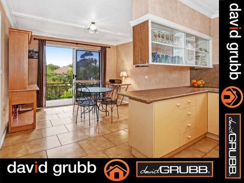 440 Lawrence Hargrave Dr, Thirroul NSW 2515