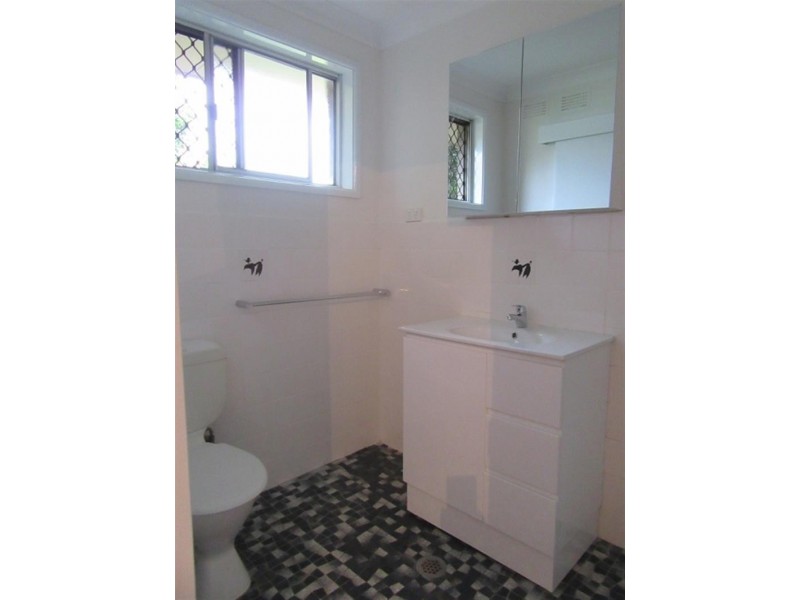 2/10 Park Road, Woonona NSW 2517