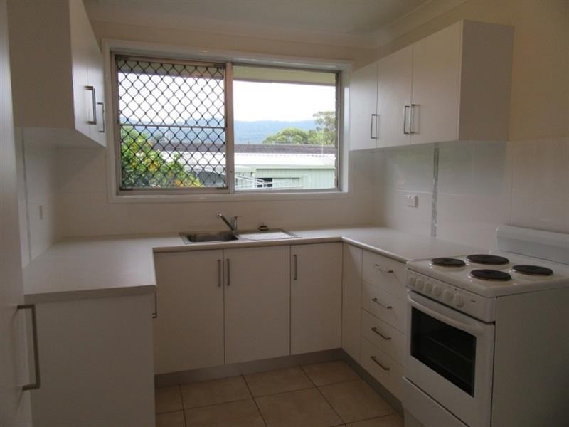 2/10 Park Road, Woonona NSW 2517